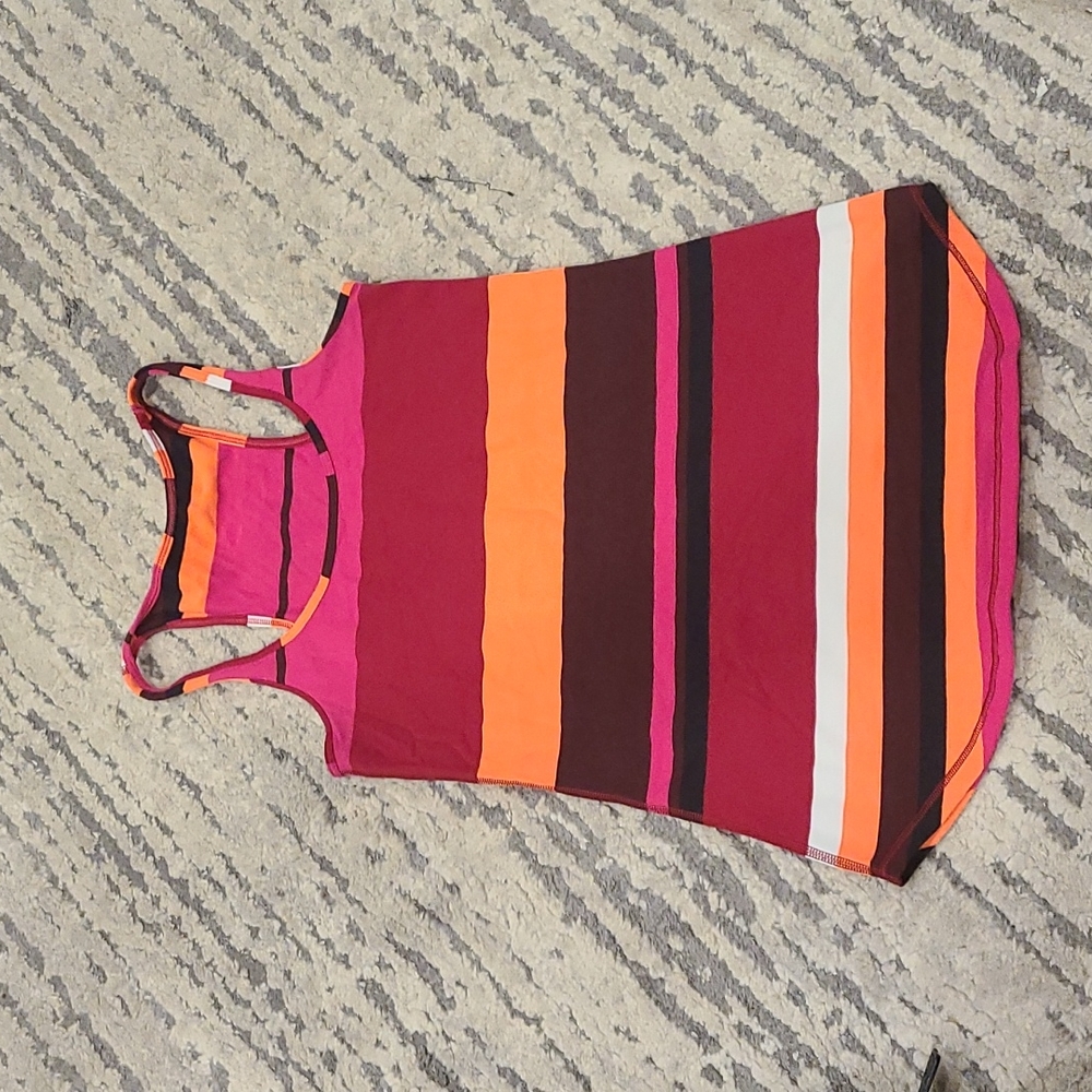 Lululemon Refresh Racer Tank - Picture 9 of 12